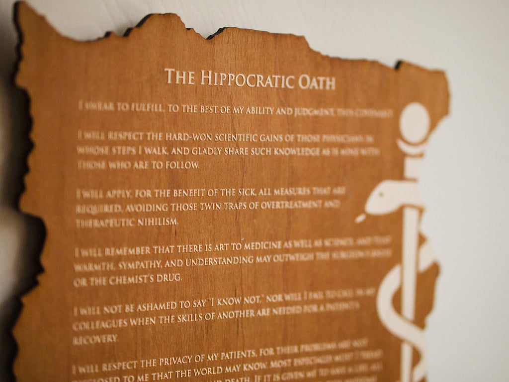 Engraved Hippocratic Oath Maple Plaque – Doctor Graduation Gift, Personalized