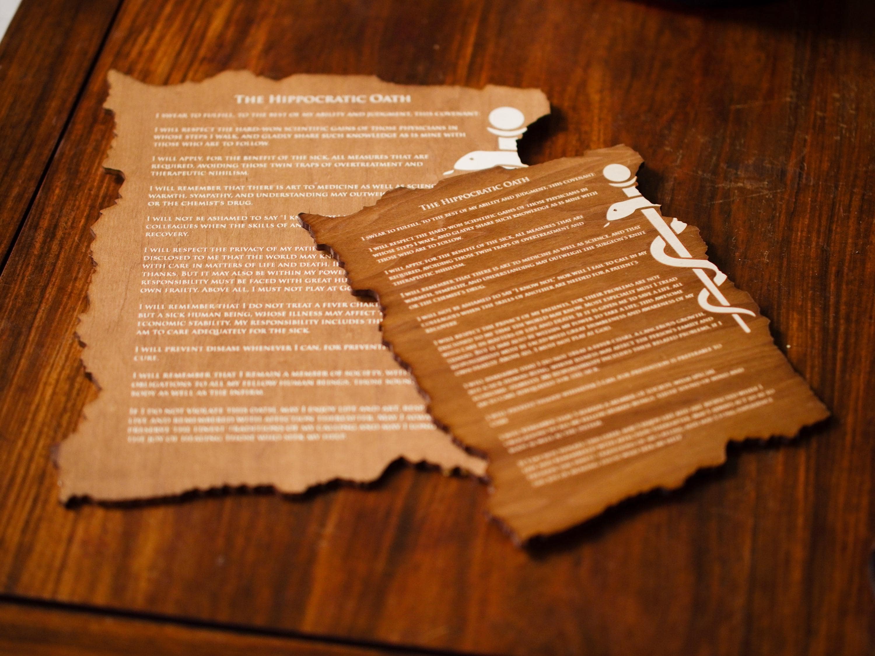 Engraved Hippocratic Oath Maple Plaque – Doctor Graduation Gift, Personalized